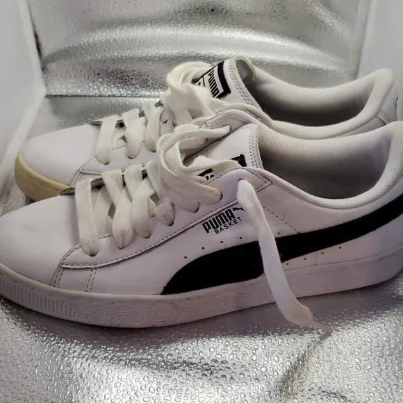 Puma Tennis Shoes SZ 8 - Picture 2 of 7